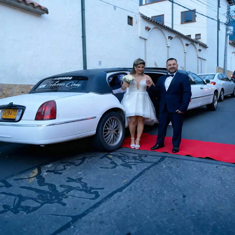 ¿Cuánto Vale Alquilar una Limusina en Bogotá?